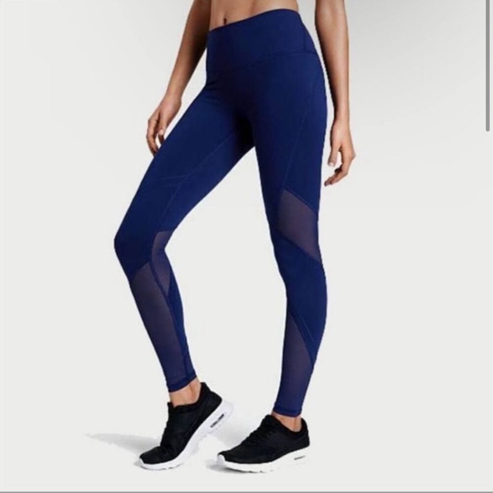 Victoria’s Secret leggings